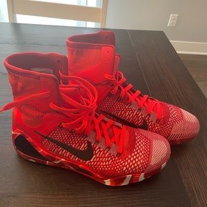 Kobe 9 Christmas edition